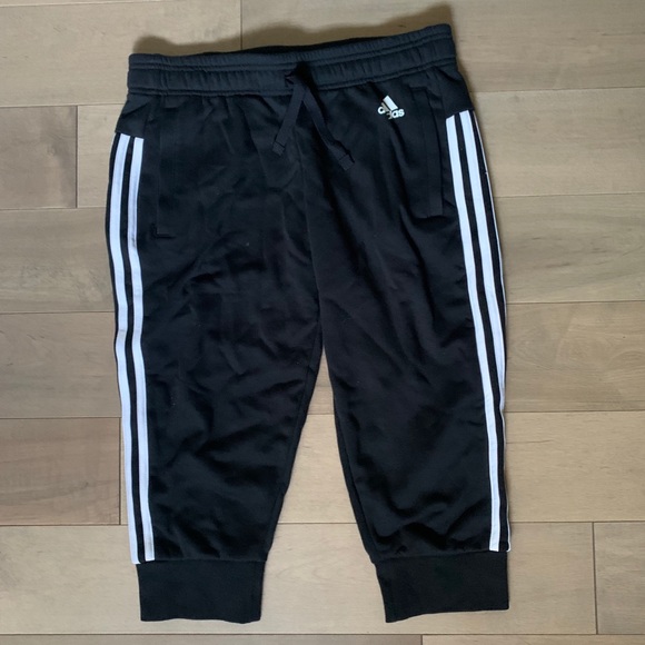 adidas Pants - Adidas crop track pants